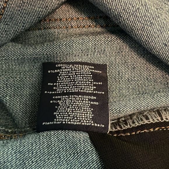 Indigo Poppy 4” Short Mid Rise NWT Size 4 - Picture 13 of 16